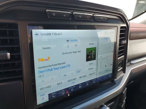 Used 2022 Ford F150 Lariat w/ Equipment Group 502A High image 65