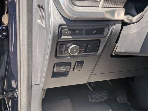 Used 2022 Ford F150 Raptor w/ Equipment Group 801A High AWD/4WD image 15