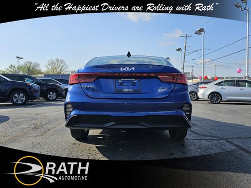 Used 2024 Kia Forte LXS FWD image 7