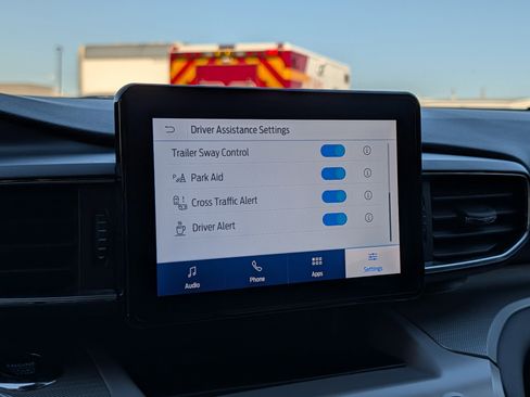 Used 2023 Ford Explorer XLT w/ Equipment Group 202A image 23