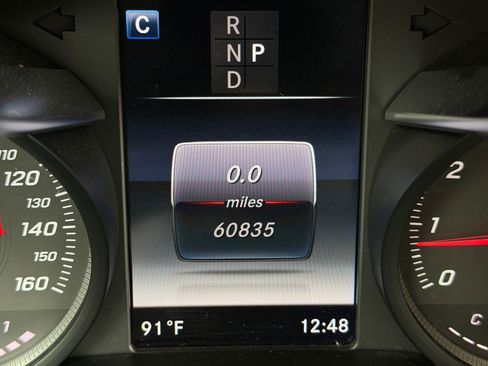 Used 2019 Mercedes-Benz GLC 300 4MATIC image 23