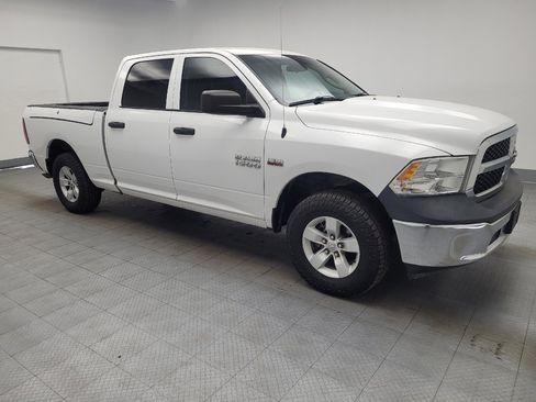 Used 2017 RAM 1500 Tradesman w/ Popular Equipment Group RWD image 11