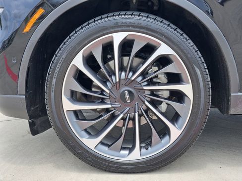 Used 2024 Lincoln Aviator Reserve w/ Equipment Group 201A RWD image 12