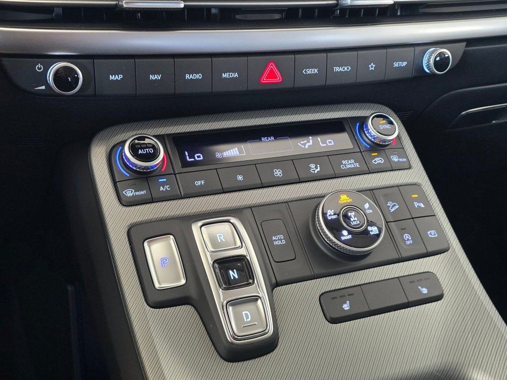 Used 2025 Hyundai Palisade SEL AWD/4WD image 28