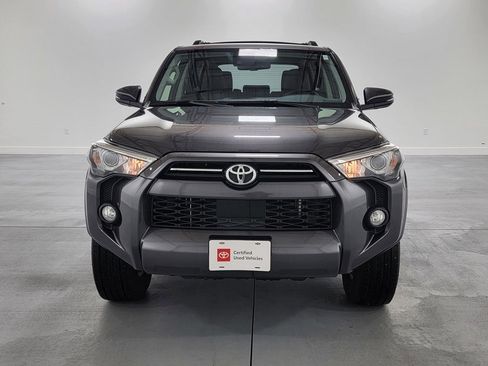 Certified 2020 Toyota 4Runner SR5 Premium image 3
