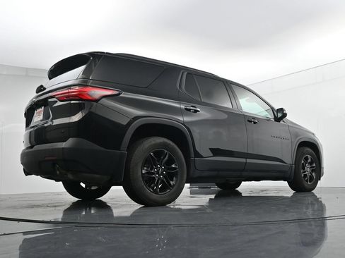 Used 2023 Chevrolet Traverse LT FWD image 37
