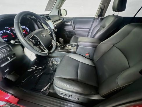 Used 2023 Toyota 4Runner 40th Anniversary SE AWD/4WD image 15