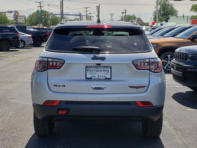 New 2026 Jeep Compass Trailhawk AWD/4WD image 4