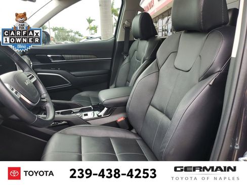 Used 2024 Kia Telluride EX image 19