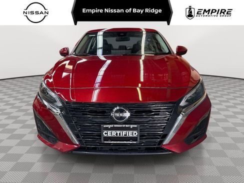 Used 2023 Nissan Altima 2.5 SV w/ SV Premium Package AWD/4WD image 1