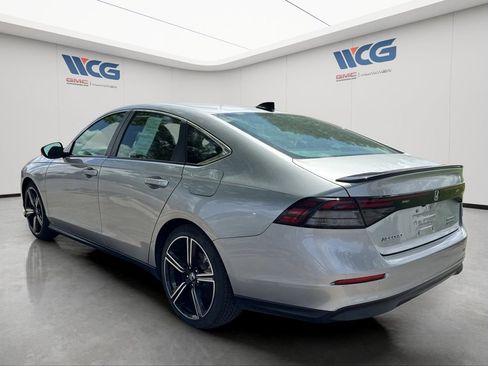 Used 2024 Honda Accord Sport image 6