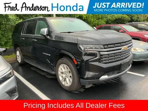 Used 2024 Chevrolet Suburban Premier AWD/4WD image 1