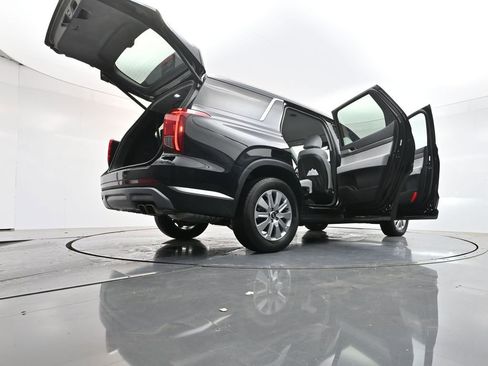 Used 2025 Hyundai Palisade SEL FWD image 43