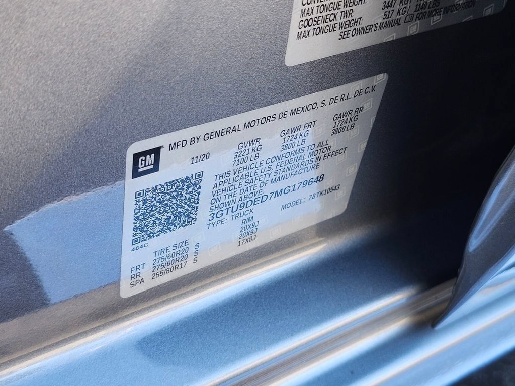 Used 2021 GMC Sierra 1500 SLT w/ SLT Premium Package AWD/4WD image 30