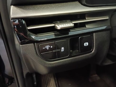 Used 2026 Kia Sportage LX FWD image 18
