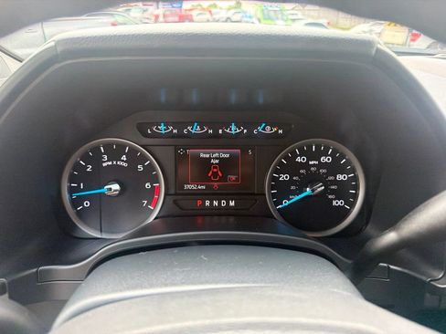 Used 2022 Ford F350 XLT w/ XLT Premium Package AWD/4WD image 31