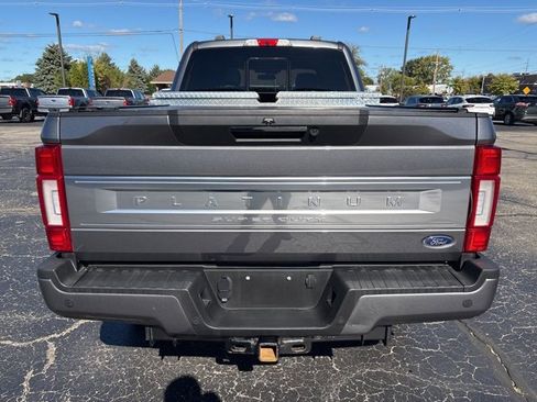 Used 2022 Ford F250 Platinum image 7