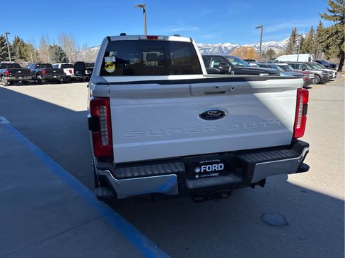 New 2026 Ford F350 Lariat w/ Lariat Premium Package image 12