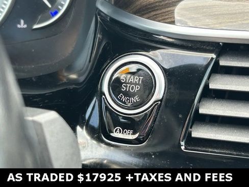 Used 2019 BMW 530i w/ Premium Package image 26