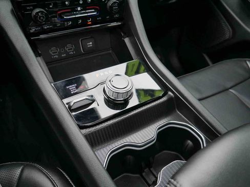 Used 2020 Jeep Grand Cherokee Limited X image 28