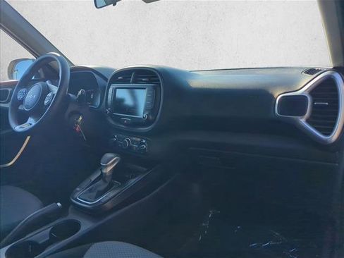 Used 2024 Kia Soul LX w/ Option Group 015 image 26