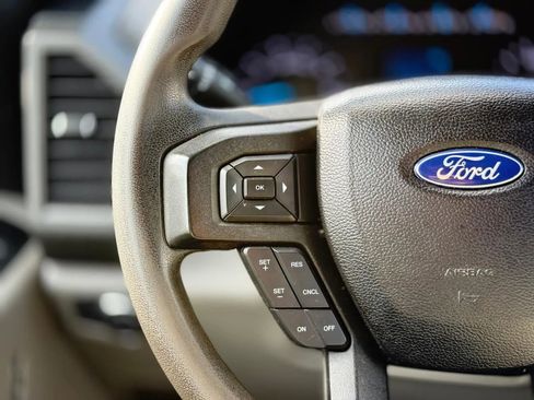 Used 2017 Ford F250 XL w/ STX Appearance Package image 17