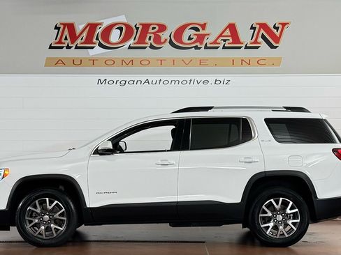 Used 2023 GMC Acadia SLE w/ Driver Convenience Package image 6
