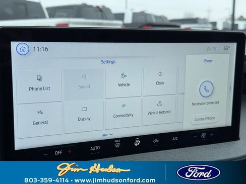 New 2025 Ford Maverick XLT w/ Equipment Group 301A image 24