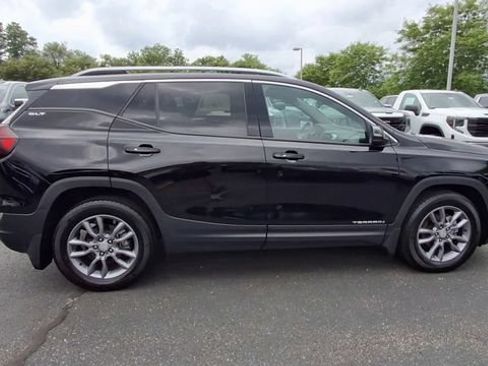 Certified 2023 GMC Terrain SLT w/ Tech Package AWD/4WD image 9