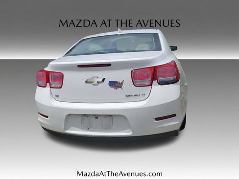 Used 2015 Chevrolet Malibu LT w/ Power Convenience Package FWD image 17