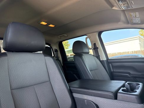 Used 2019 Nissan Titan S w/ S Utility Package RWD image 15