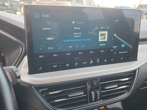 Used 2025 Ford Escape Platinum image 26