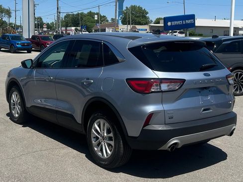 Used 2022 Ford Escape SE w/ Convenience Package AWD/4WD image 5