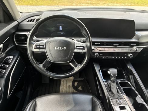 Certified 2024 Kia Telluride LX AWD/4WD image 24