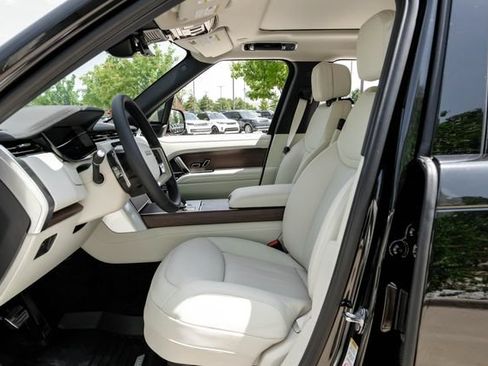 New 2026 Land Rover Range Rover SE AWD/4WD image 4