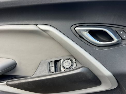 Used 2023 Chevrolet Camaro LT image 11