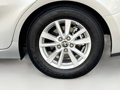 Used 2026 Toyota Camry LE FWD image 30