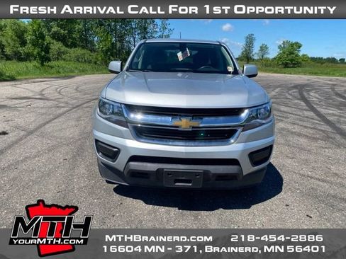 Used 2019 Chevrolet Colorado LT AWD/4WD image 3