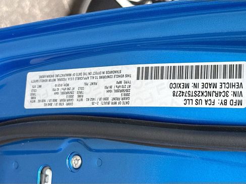 Used 2025 Jeep Wagoneer S Limited image 36