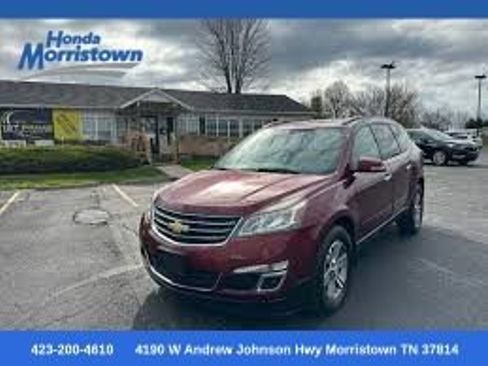 Used 2017 Chevrolet Traverse LT AWD/4WD image 1