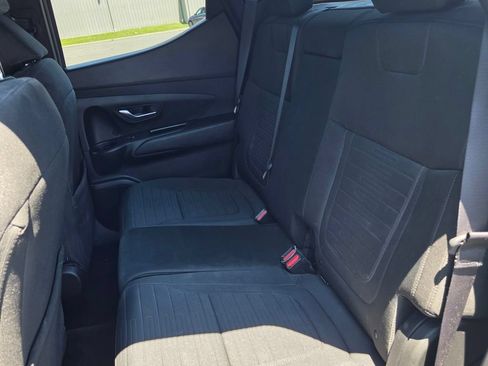 Used 2022 Hyundai Santa Cruz SEL FWD image 12