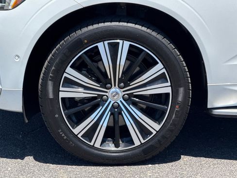 Used 2022 Volvo XC60 B5 Inscription w/ Advanced Package FWD image 31