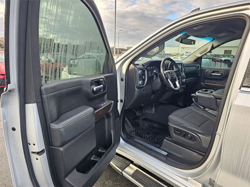 Used 2021 GMC Sierra 1500 SLE image 18