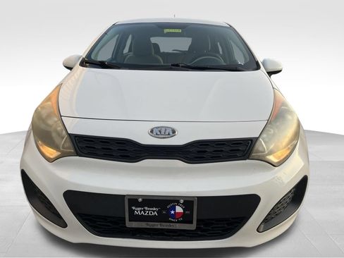 Used 2013 Kia Rio LX w/ PWR Pkg FWD image 2
