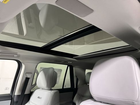 New 2026 Ford Expedition Max Platinum w/ Driver's Package image 24