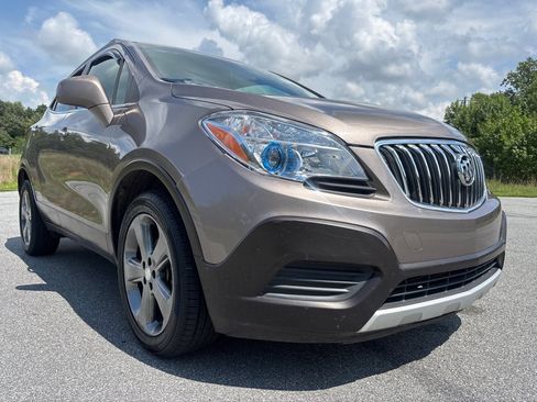 Used 2013 Buick Encore FWD image 7