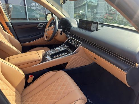 Used 2024 Genesis GV80 3.5T image 11
