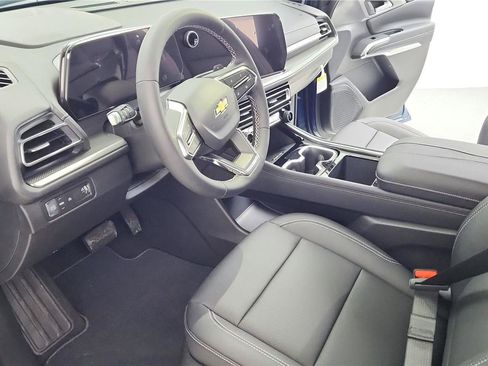 New 2026 Chevrolet Traverse LT image 16