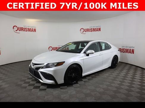Used 2023 Toyota Camry XSE w/ Navigation Package FWD image 4