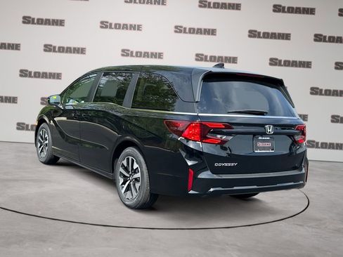 New 2026 Honda Odyssey EX-L image 3